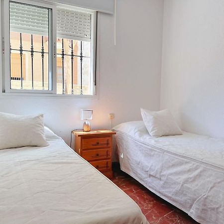 Habitacion Compartido Huelva Centro Exterior photo